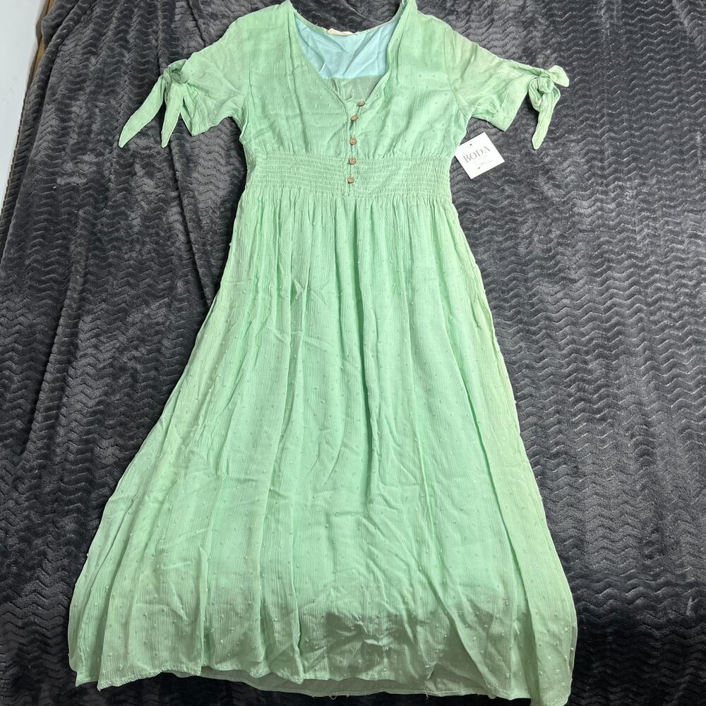 Reborn J Womens size M Dress Green Button Front V Neck Short Tie Sleeve NWT